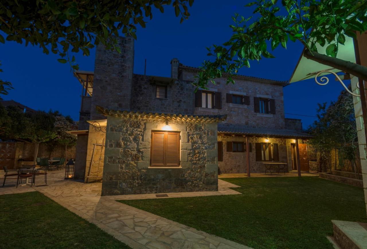 Málta Stone House Messiniaヴィラ エクステリア 写真