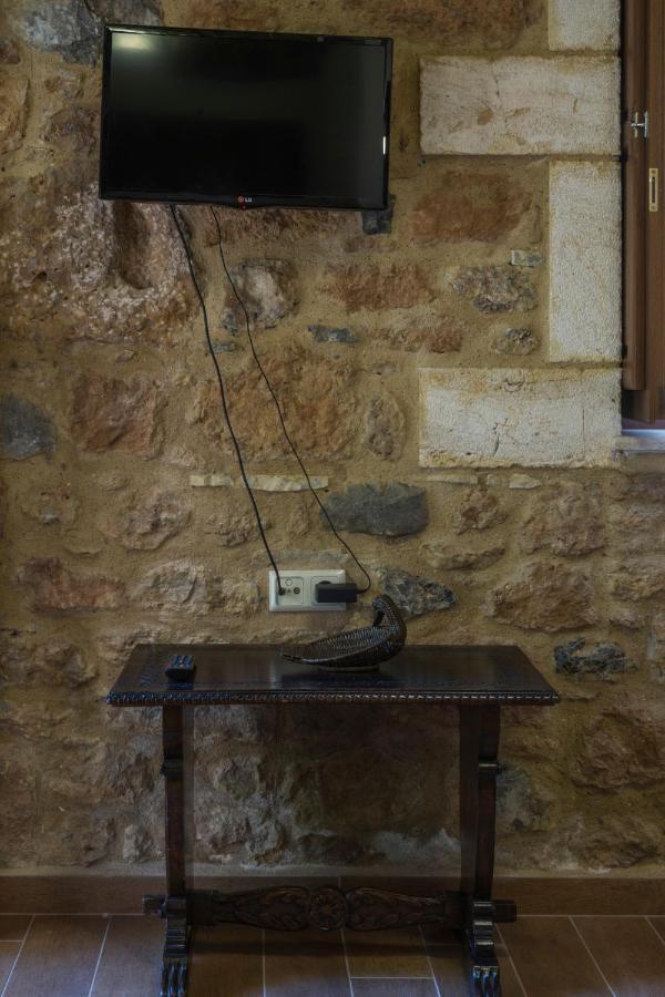 Málta Stone House Messiniaヴィラ エクステリア 写真